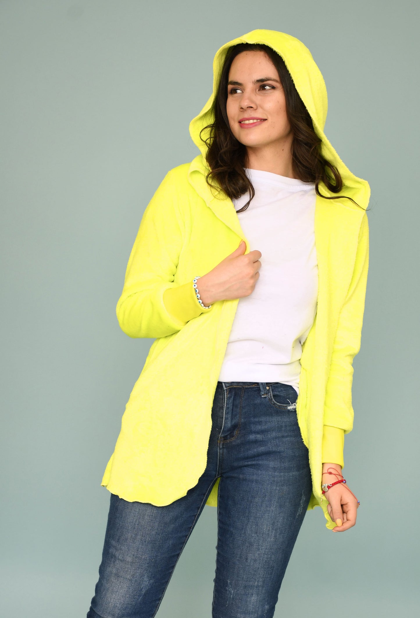 Chaqueta Larga de Franela con Capucha para Mujer Unitalla – Calidez y Estilo para el Invierno