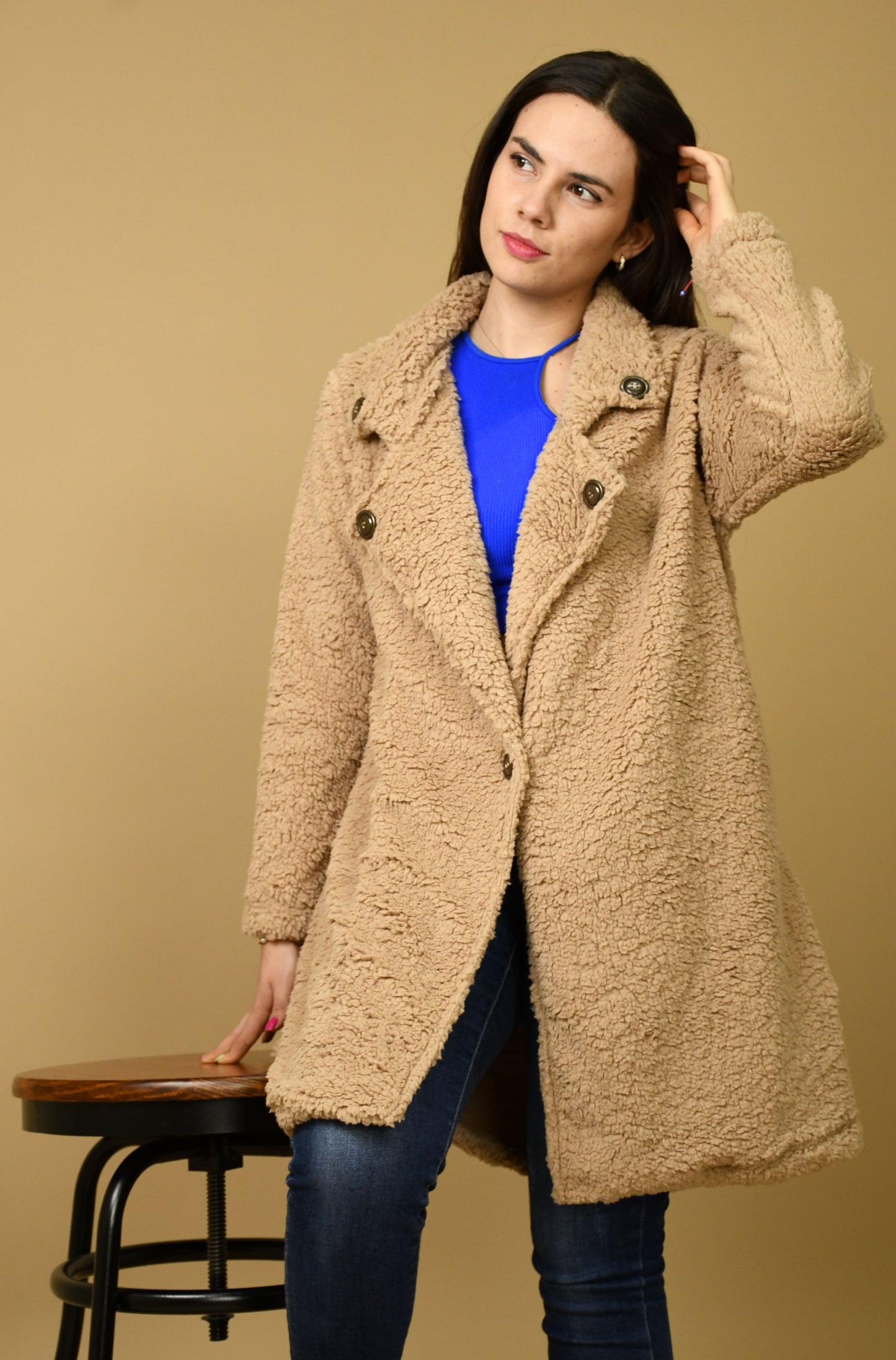 Abrigo Largo Efecto Peluche Oversize para Mujer - Estilo y Comodidad