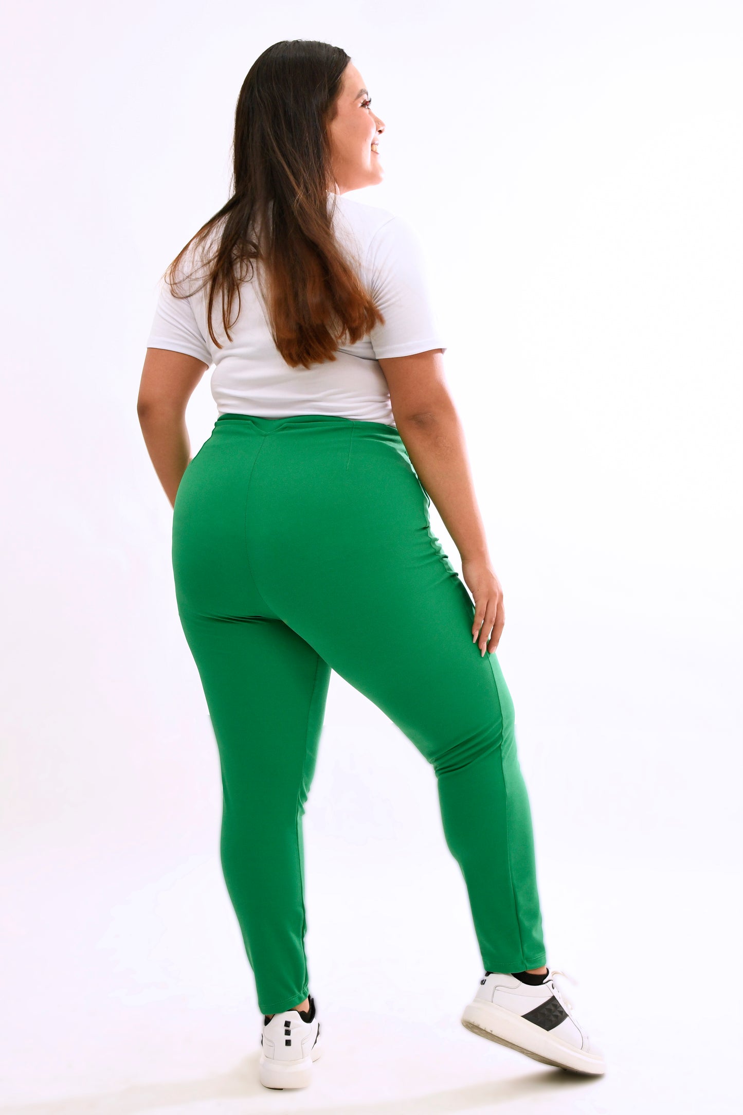 Pantalón de vestir con pinzas para Mujer – Elegancia Cada Ocasión
