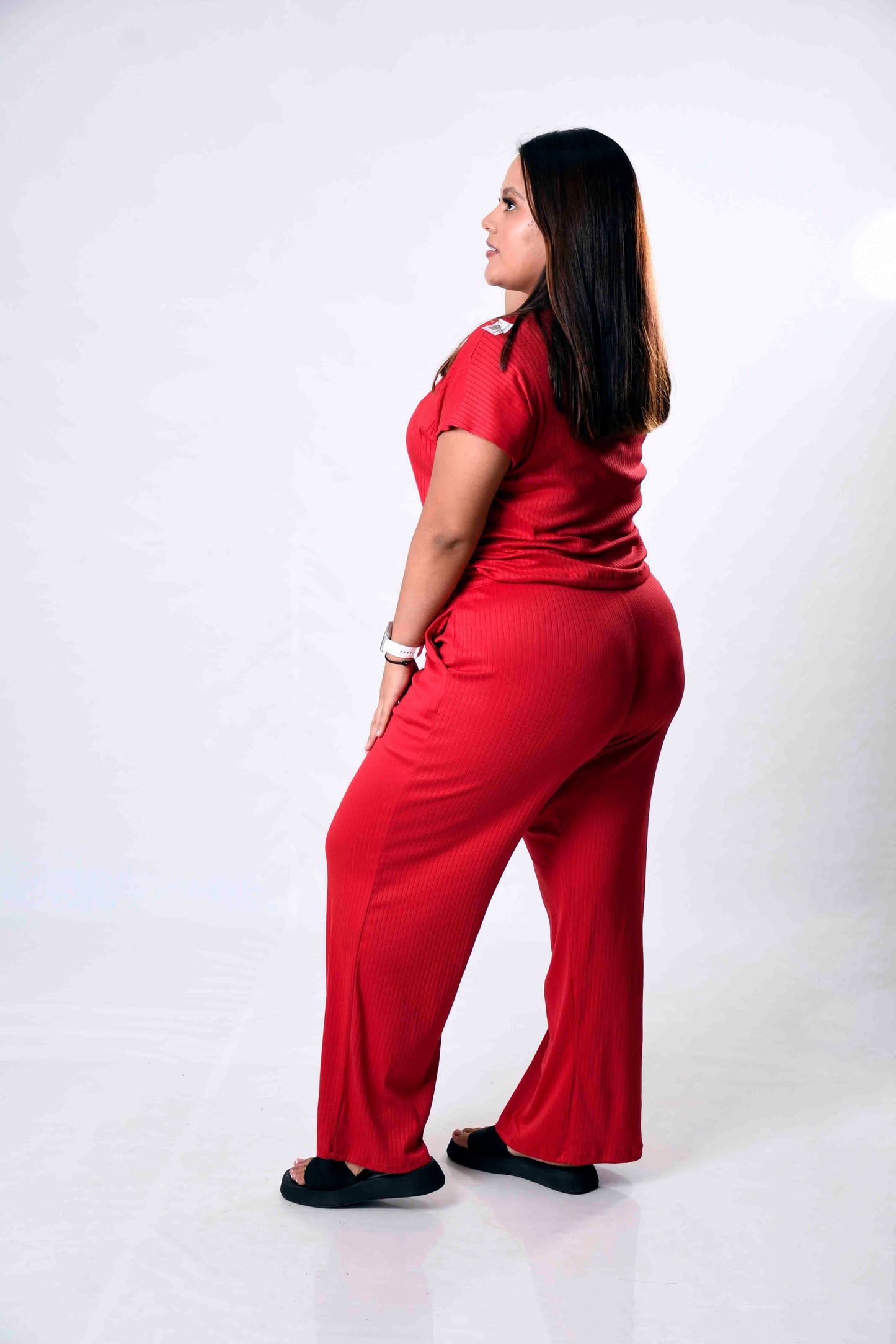 Conjunto de Pantalón y Blusa en Tela Fluida Oversize | Elegancia para curvas