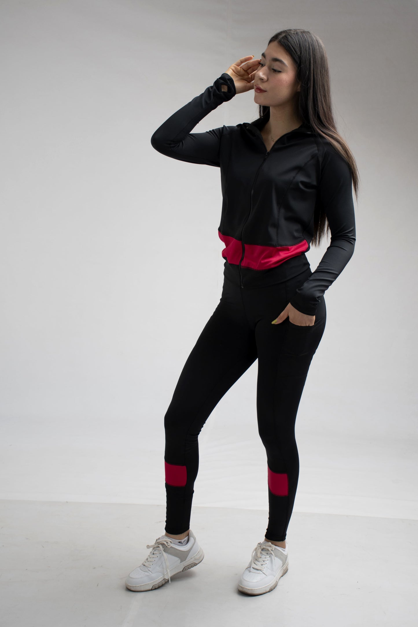 Conjunto Deportivo Unitalla para Mujer – Estilo y Comodidad para tu Entrenamiento