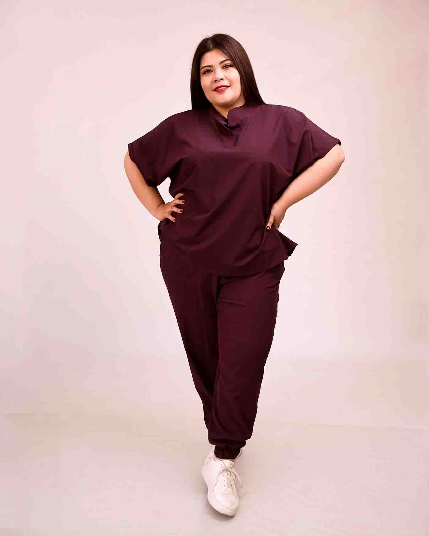 Conjunto Quirúrgico Curvy para Tallas Extra Grandes - Estilo y Comodidad