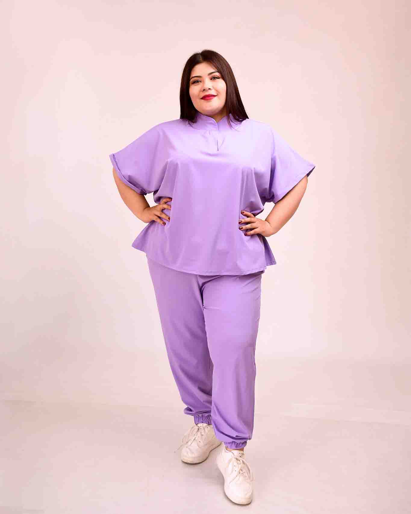 Conjunto Quirúrgico Curvy para Tallas Extra Grandes - Estilo y Comodidad