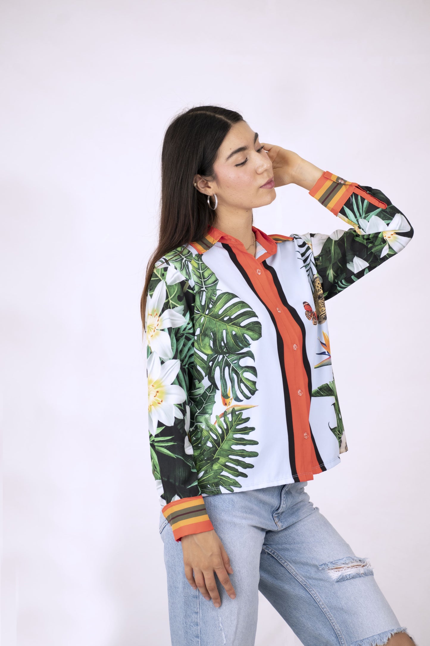 Camisa de Mujer Estampado Floral – Estilo Fresco y Elegante