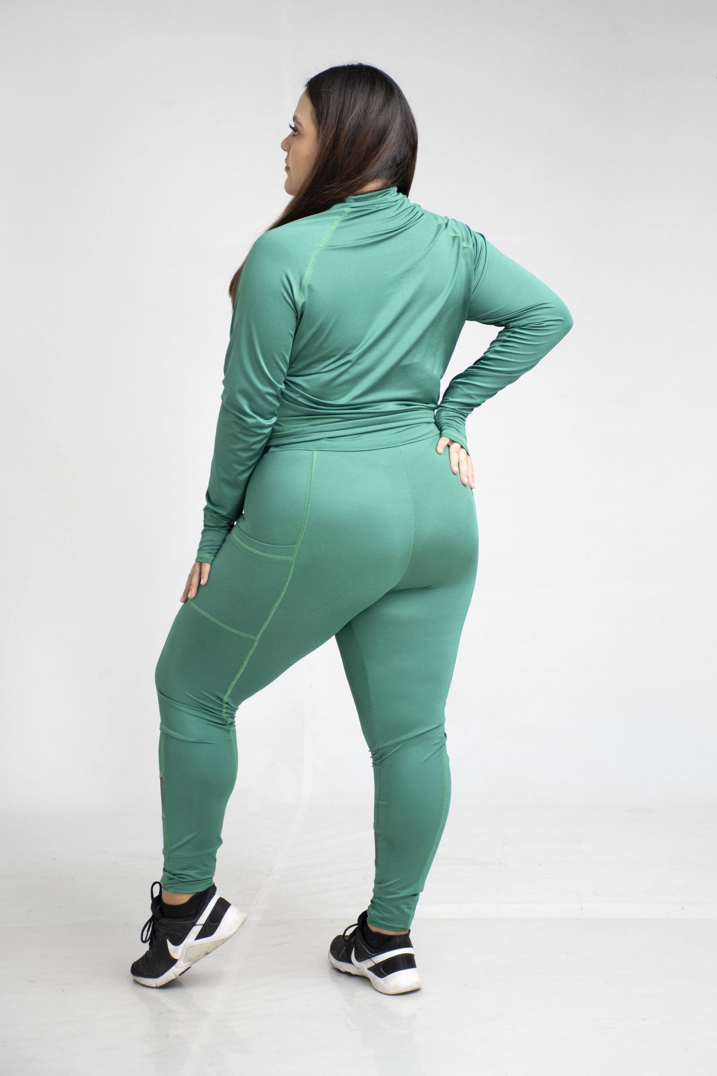 Conjunto deportivo para mujer talla Curvy – De Grande a Extra, Estilo y Comodidad para Entrenamientos