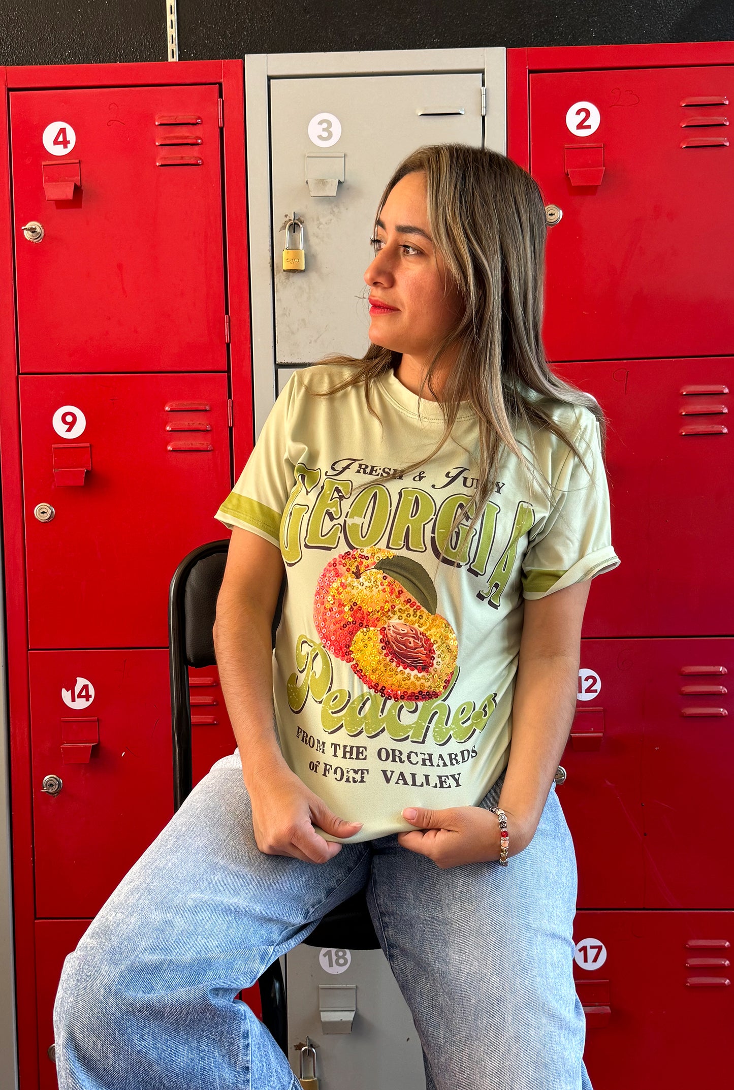 Blusa con Diseño y Lentejuelas | Elegancia y Estilo en Cada Detalle