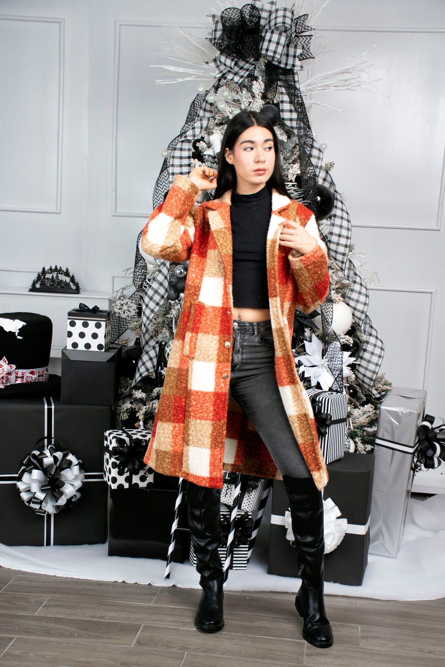 Abrigo Largo de Tela a Cuadros Oversize - Elegancia y Confort
