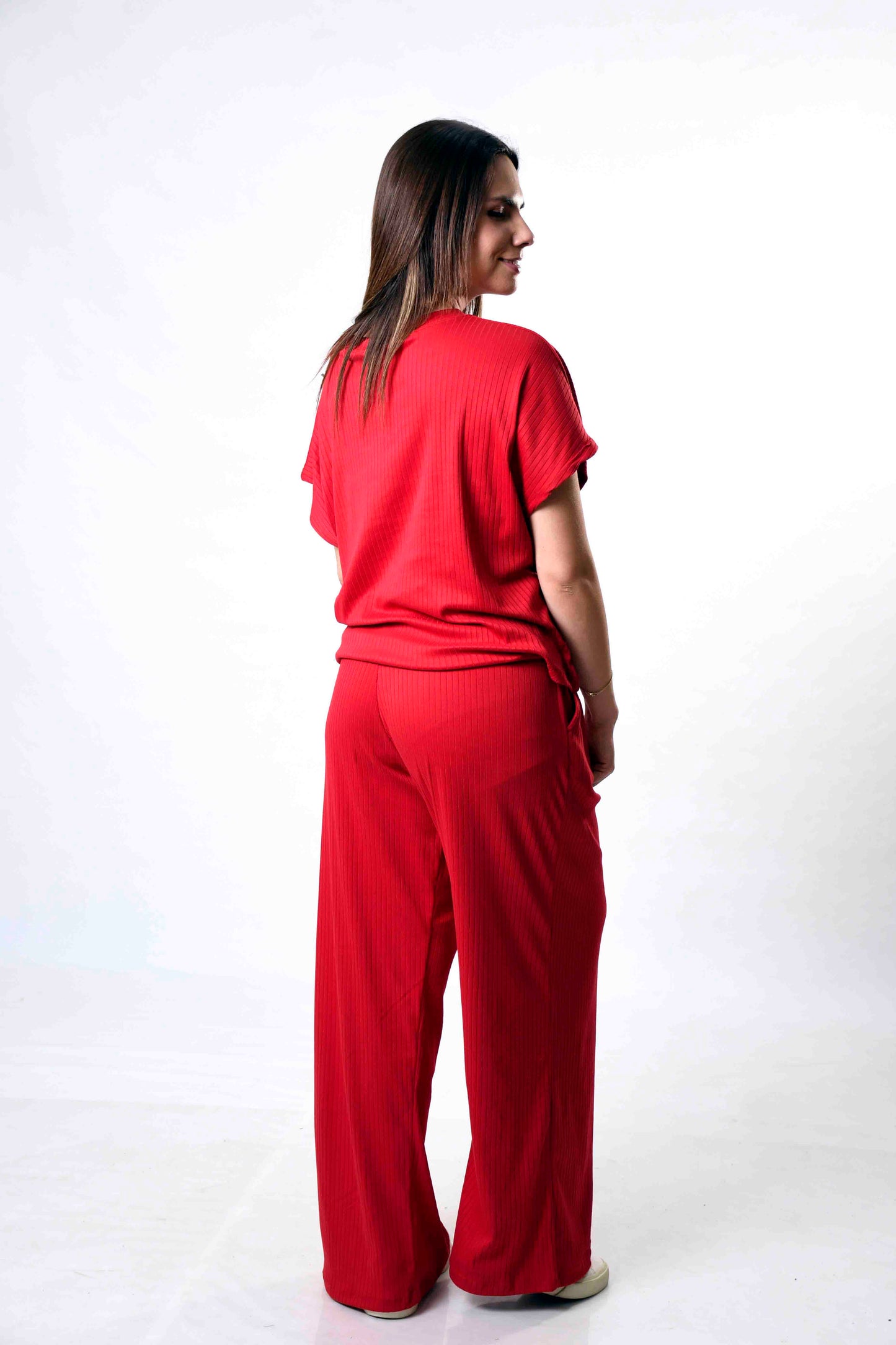 Conjunto de Pantalón y Blusa en Tela Fluida Oversize | Elegancia y Confort
